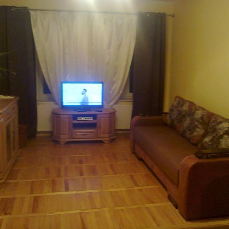 Apartment With Balcony Lviv Kültér fotó